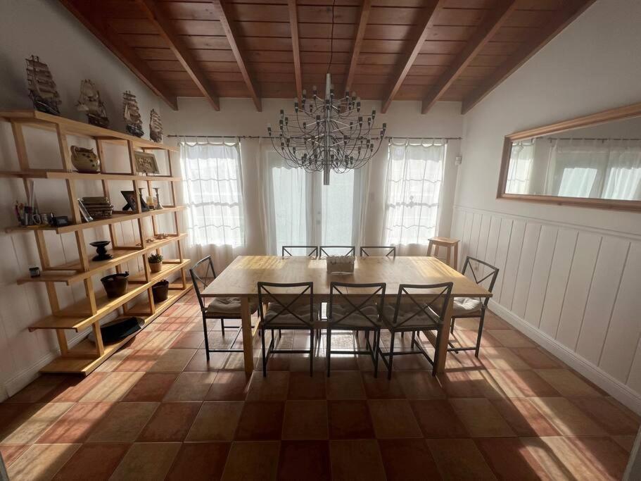 Rustica 5 Bedroom 3 Bath With Pool Next To River 1800 Casa de férias